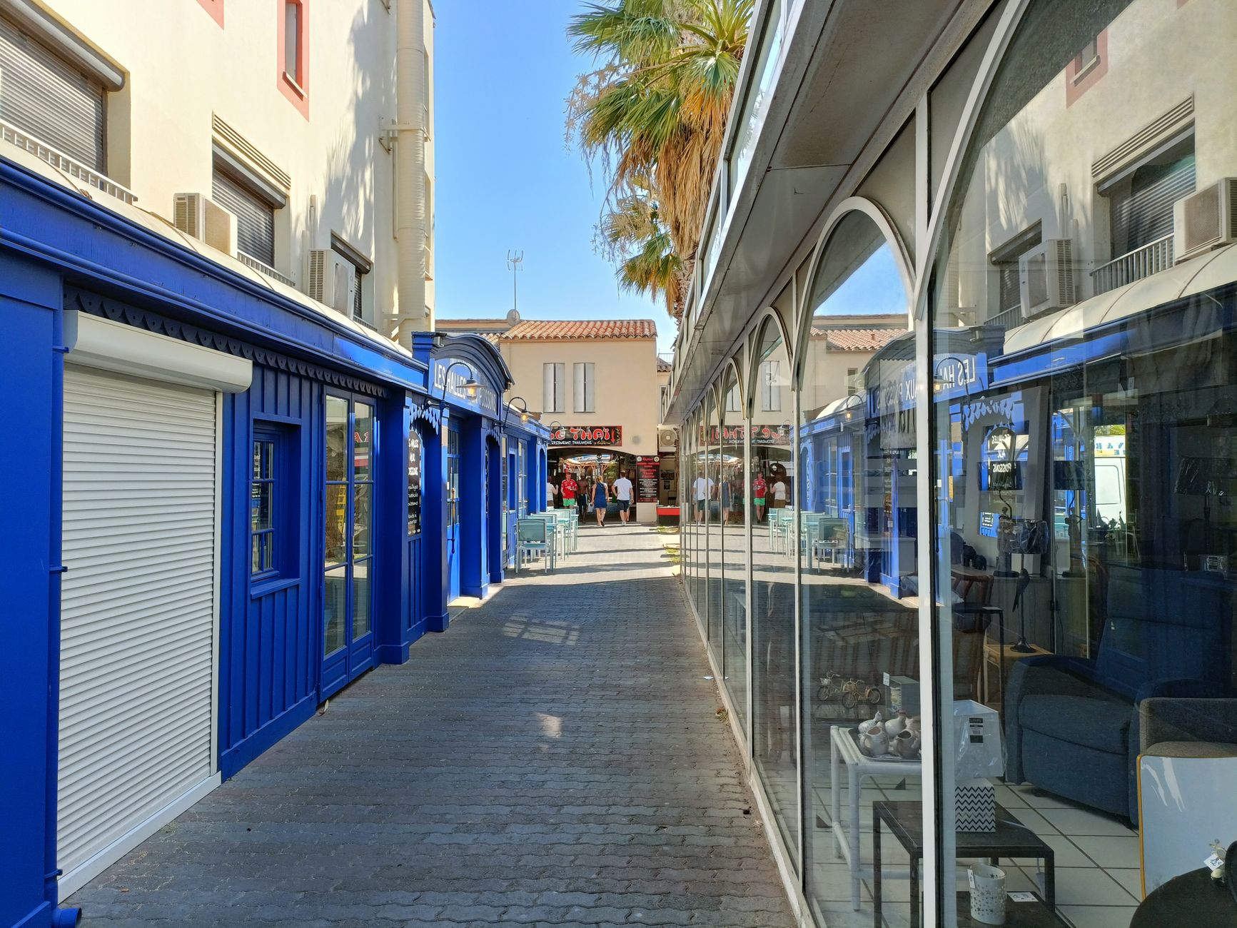 Agence immobilière commerciale équipe à Saint-Paul